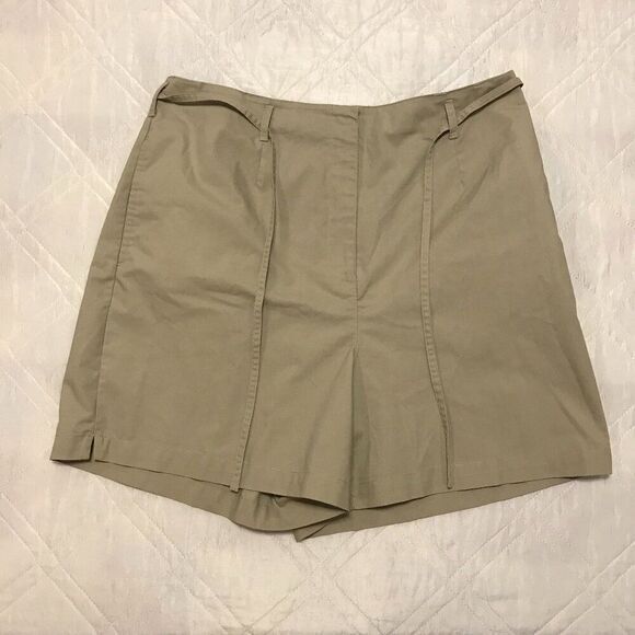Women's Karen Scott khaki casual shorts‎ w/ pull string size 16 - Picture 1 of 4